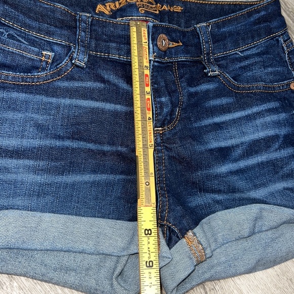 Arizona Womens Mid Rise Denim Shorty Cuffed Shorts Sz.3 - Picture 5 of 6